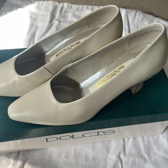 Dolcis - Picture 2 of 6